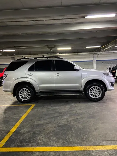 Toyota Fortuner 2.7l 4x2