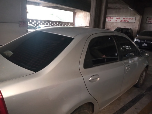 Toyota Etios Xls 2014