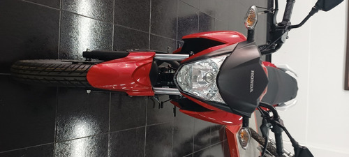 Imagen 10 de 18 de Honda Twister 125f