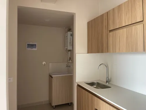Vendo Apartamento En Sector Tranvãa