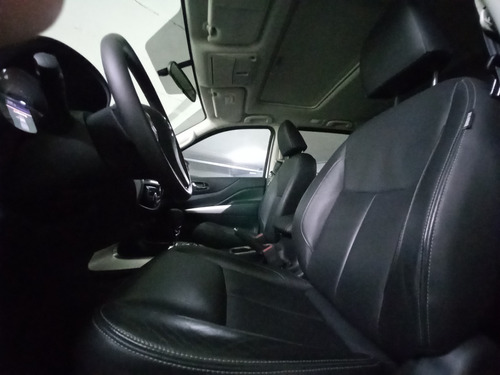 Imagen 9 de 15 de Nissan Frontier 2.3 Le Cd 4x4 At 2022