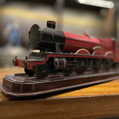 Imagen 3 de 10 de Harry Potter Hogwarts Express Tren Rompecabezas 3d