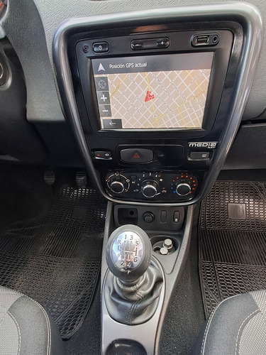 Renault Duster 2.0 4x2 Luxe Nav 138cv