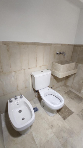 Departamento Moderno 2 Ambientes Con 2 Baños En Moron En Venta