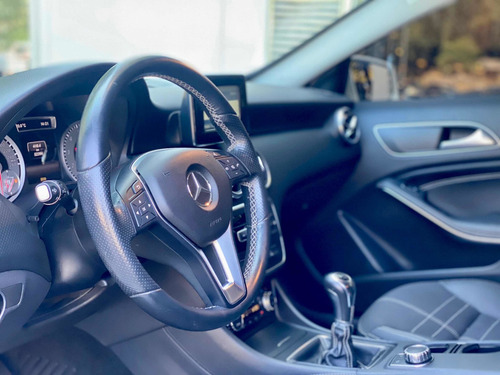 Imagen 18 de 21 de Mercedes-benz Clase A 1.6 A 200 Urban 156cv Thermotronic