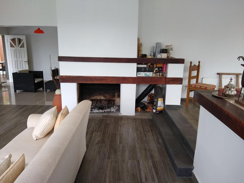 Casa - Av. Aconquija
