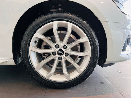 Imagen 12 de 15 de Nuevo Audi A4 Advanced 40 Tfsi 2.0 Turbo 190cv Hibrido 2021