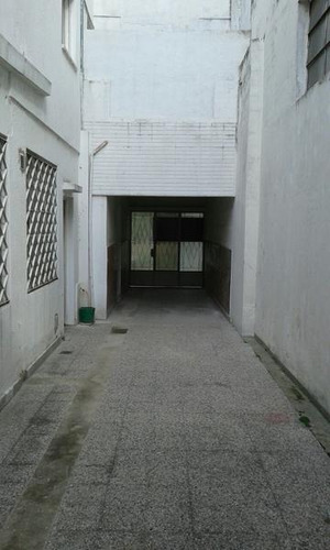 Imagen 10 de 12 de Ph - Lanús Este