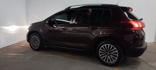 Imagen 9 de 25 de Peugeot 2008