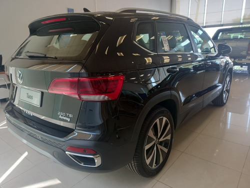 Imagen 2 de 25 de Volkswagen Taos Highline 1.4 250 Tsi Aut 0 Km 2023