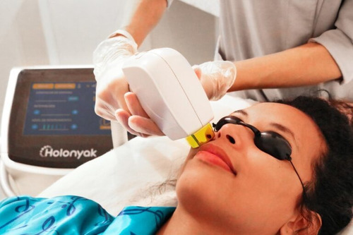Imagem 1 de 3 de Curso Na Área Da Estética