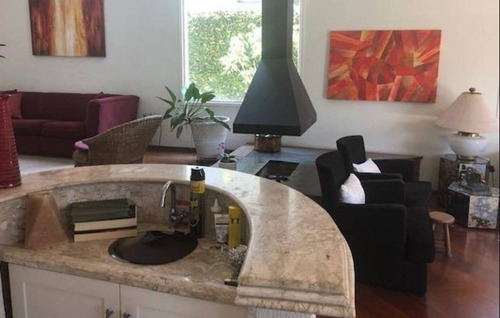 Casa À Venda Em Alphaville 3 | 360 M² | 4 Dormitórios | 2 Suítes | Piscina | Área Gourmet - Cncl1049