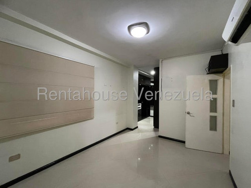 Apartamento En Venta Urb San Jacinto Res. Onix (planta Electrica Parcial) 25-10150 Apd
