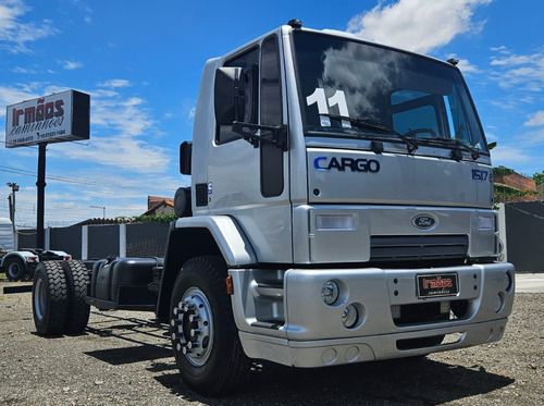 Ford Cargo 1517 4x2 2011 Chassi/bau/carroceria