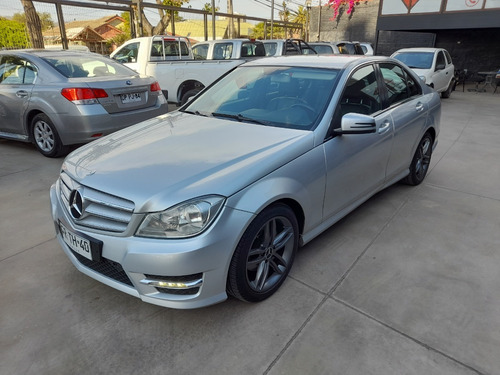 Imagen 1 de 15 de Mercedes Benz C180