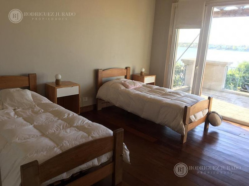 Imagen 18 de 21 de Espectacular Casa A Laguna En Santa Clara - Villanueva - Tigre - Alquiler 22 Dias De Febrero