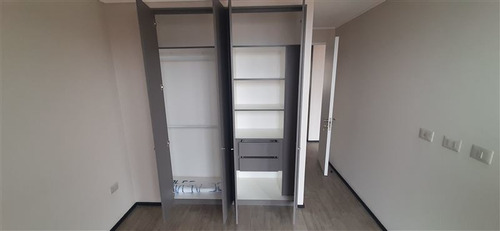 Departamento En Venta De 2 Dorm. En Valparaíso