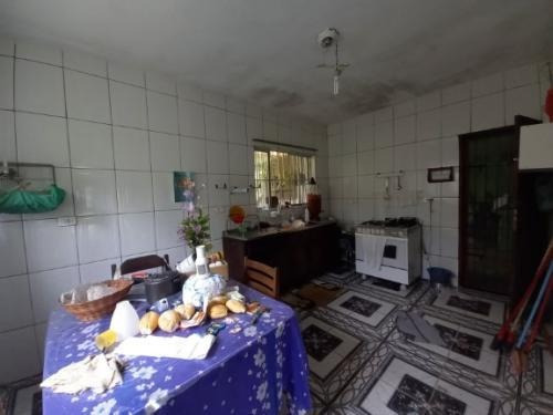 Imagem 9 de 14 de Casa C/ Edícula Perto Comércios Gaivota Lado Praia Itanhaém