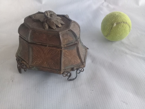 Imagen 4 de 4 de Antiguo Alhajero Joyero Estilo Art Deco De Metal