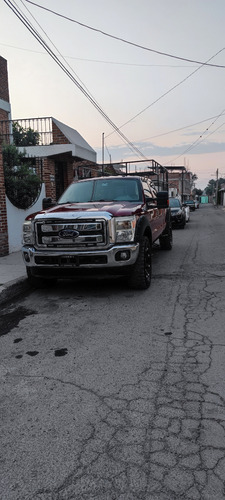 Ford F-250 6.2L Super Duty Crew Cabina gasolina 4x4 At