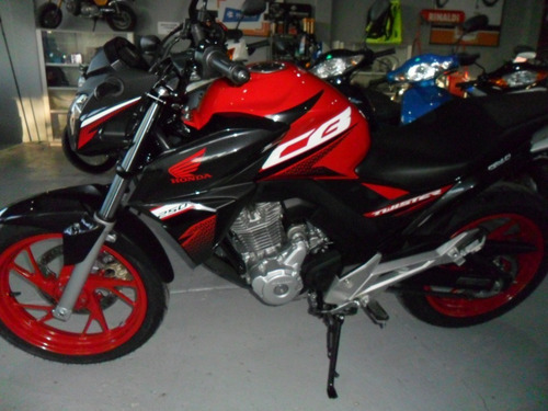 Imagen 6 de 8 de Honda Cb Twister 250