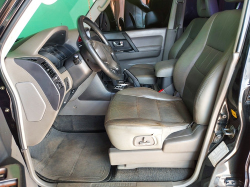 Imagem 4 de 7 de Mitsubishi Pajero Full 2004 3.2 Hpe Aut. 5p