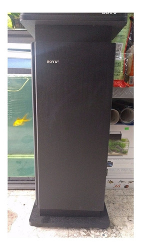 Imagen 1 de 6 de Gabinete Rectangular Para Acuario Ms320 20lt 32x21x75cm Boyu