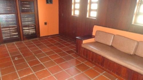 Excelente Chácara Com Piscina Em Itanhaém - 6464