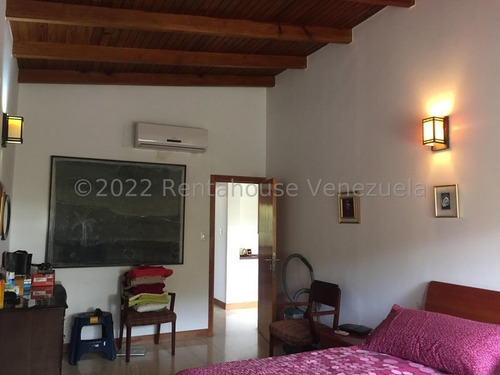 Imagen 10 de 16 de Casa Colinas Del Tamanaco 22-17284-y Ymanol Elizalde 04143227631