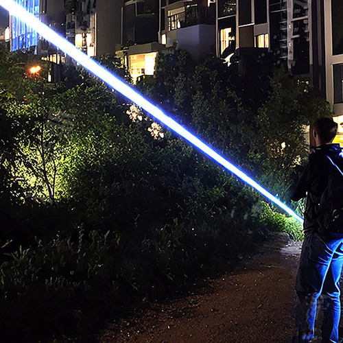Linterna X Strong Con Carga Usb Bright Outdoor Emergen 4003