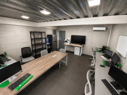 Exclusiva Bodega Comercial En Work Center Radial Nororiente