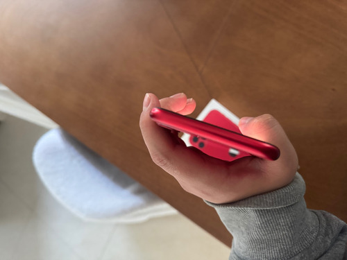 iPhone 11 Rojo (Usado)