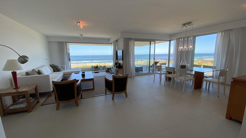 Imagen 1 de 30 de Apto Con Vista Al Mar, Parrillero Propio, 3 Suites  Servicio, Temp 2022 - Playa Brava