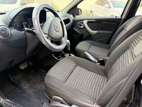 Renault Sandero 1.6 16v Privilège Hi-flex Aut. 5p