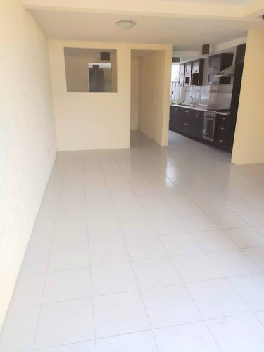 Imagen 2 de 12 de Casa En Renta Boulevard Peña Flor, Ciudad Del Sol, 65341