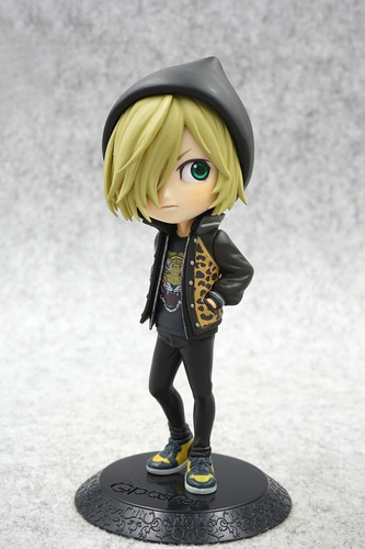 Imagen 1 de 5 de Q Posket Prince Yuri!! On Ice - Yuri Plisetsky Color Normal