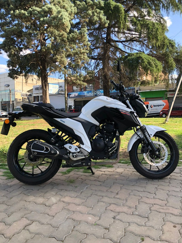 Imagen 12 de 13 de Yamaha Fz 25