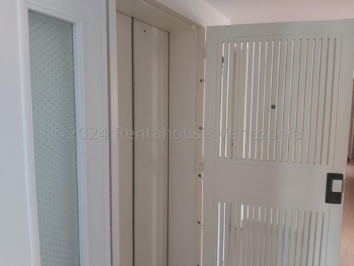 Ft Apartamento En Alquiler - La Alameda / Mls#25-820