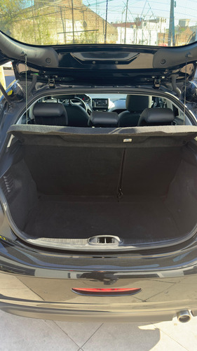 Peugeot 208 1.6 Feline