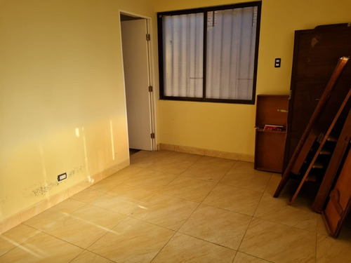 Bodega (400mts2) Oficinas (260mts2) Exelente Ubicacion.