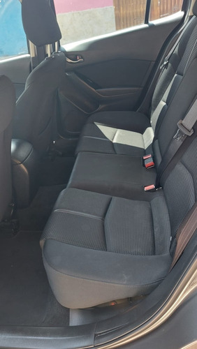 Imagen 6 de 11 de Mazda 3 2018