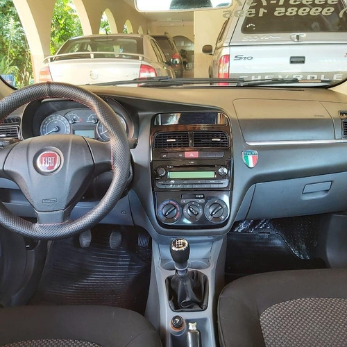 Imagem 10 de 15 de Fiat