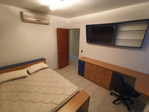 Imagen 5 de 30 de Fernando Guerrero Vende Apartamento En La Urb El Bosque Res Los Himalaya Foa-2307