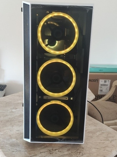 Ryzen 5 3500x + 16 Gb Ram + Nvme + Rx 570