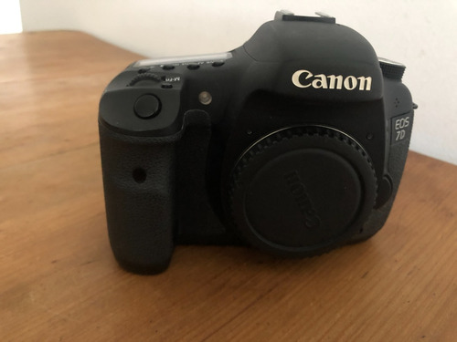 Oportunidad!! Canon 7d + Lente 18-135mm + Lente 50mm + Accs
