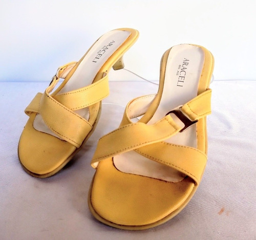 Sandalias Zuecos  37  Color Amarillo O.mar2011