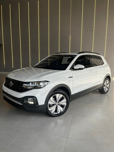 Volkswagen T-Cross 1.0 200 TSI TOTAL FLEX COMFORTLINE AUTOMÁTICO