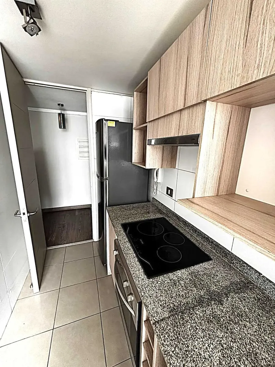 Imagen 4 de 10 de P.fontova, Amplio Depto 3 Dorm, 2 Estac (175767)