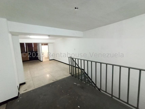 Local Comercial A Pie De Calle Pquia. Sta.rosalía En Venta I