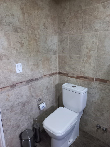 Imagen 13 de 30 de Hermosa Casa Con Pileta En Barrio Cerrado Los Fresnos Uribelarrea